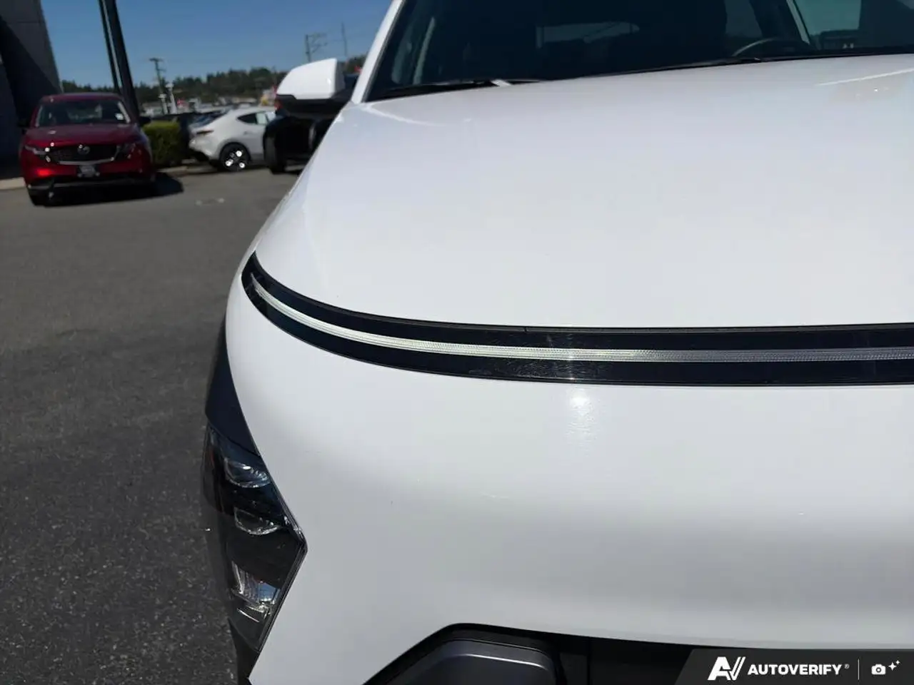 Hyundai KONA снимка Hyundai KONA