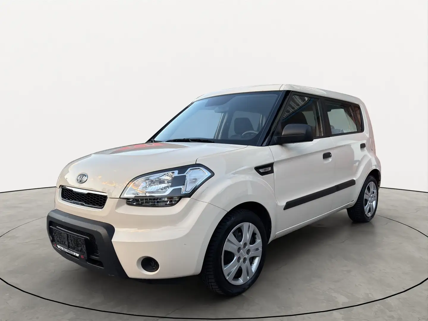 Kia Soul Attract Weiß - 1