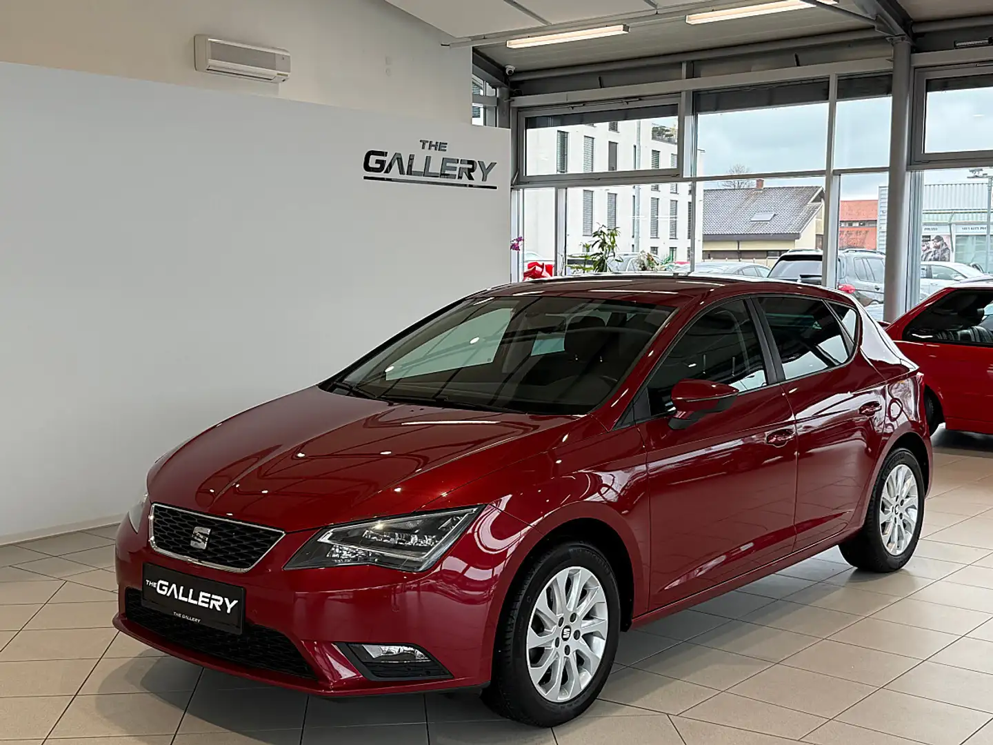 SEAT Leon Style 1,4 TSI Start-Stopp*Soundsystem*PDC* Rot - 2