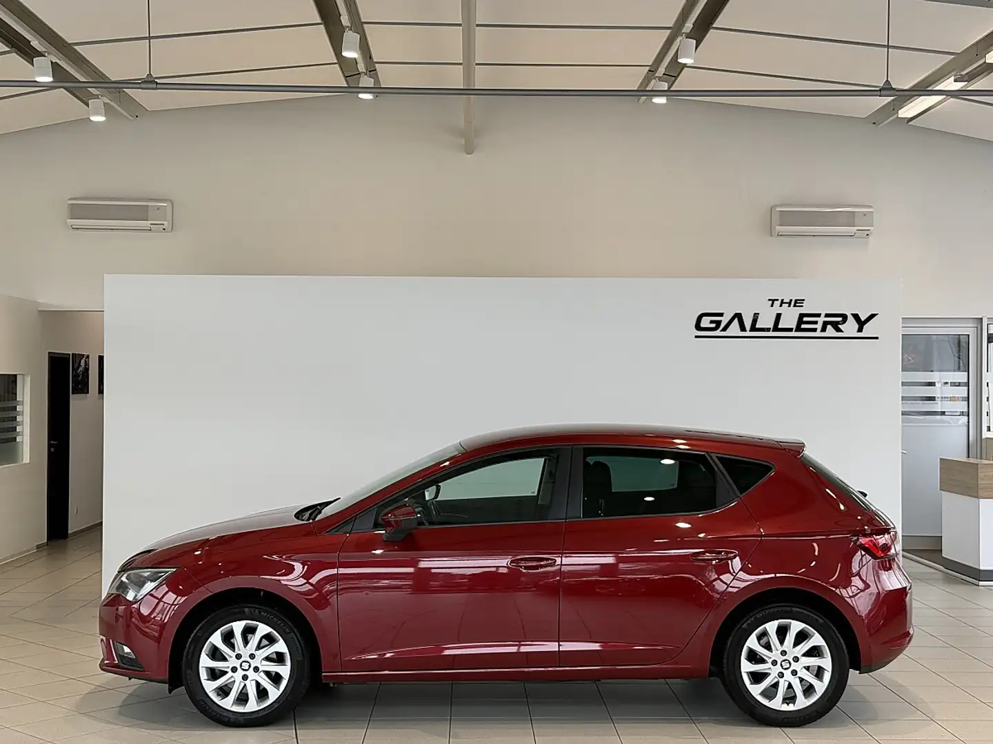 SEAT Leon Style 1,4 TSI Start-Stopp*Soundsystem*PDC* Rot - 1