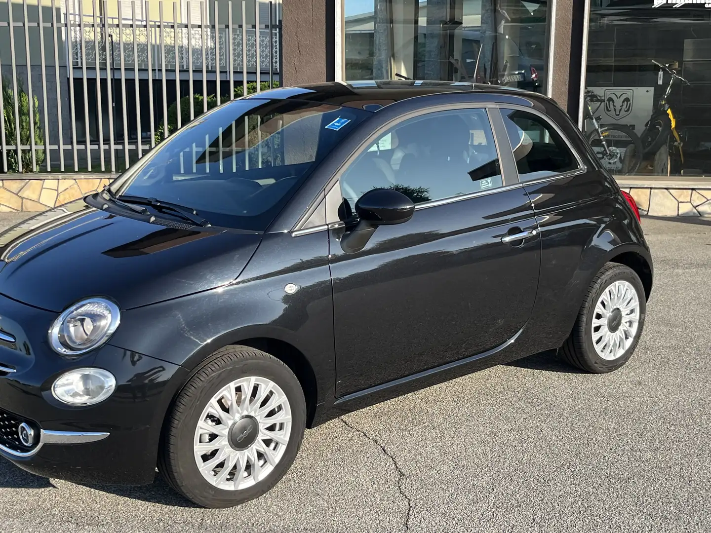 Fiat 500 500 III 2015 1.0 hybrid Dolcevita 70cv Zwart - 1