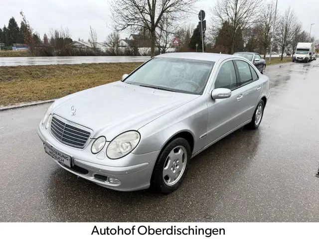 Mercedes-Benz E 240 CLASSIC/Tempomat/AHK