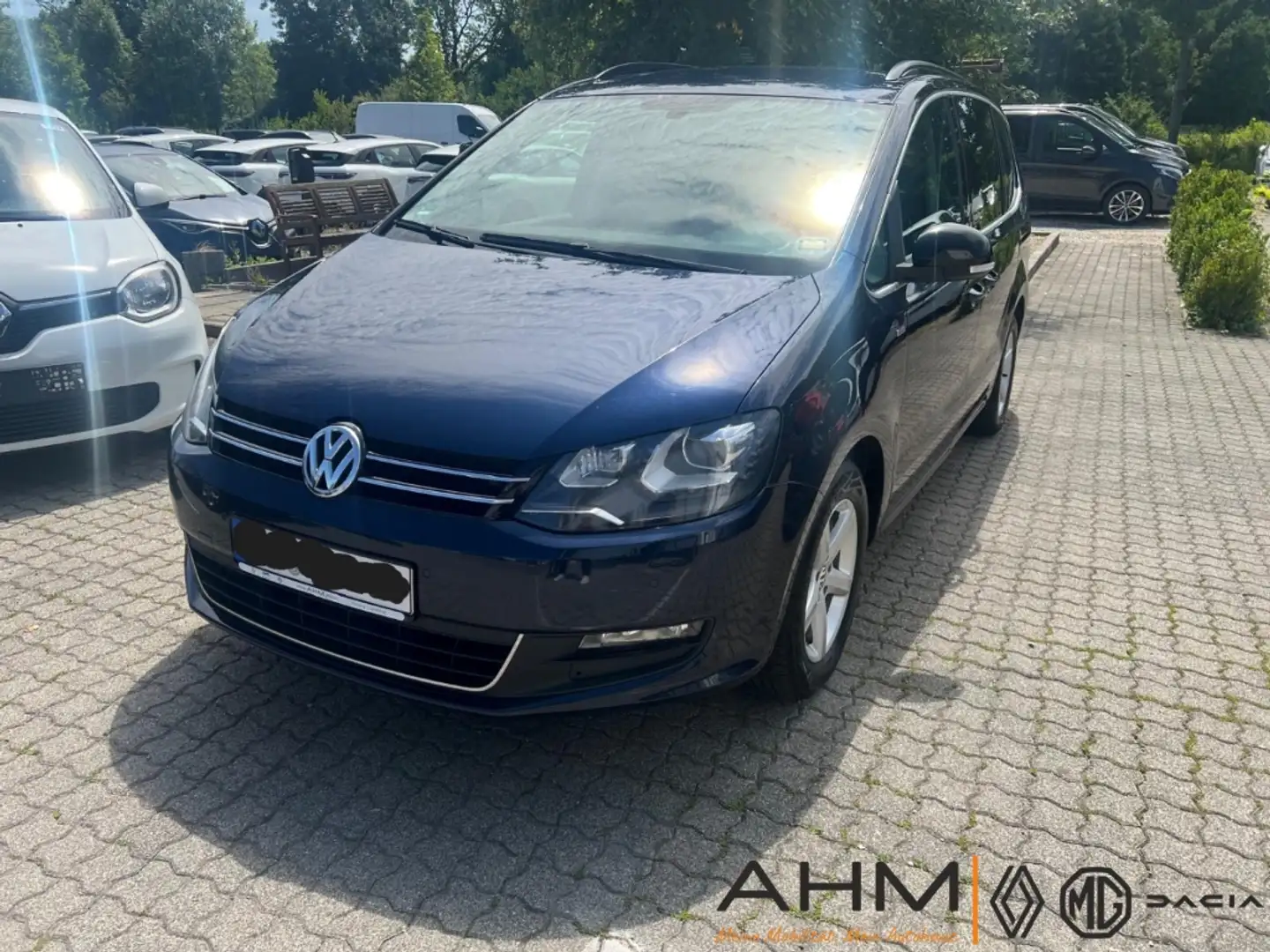 Volkswagen Sharan Match BMT 2.0 TDI Automatik - NAVI - 8-FACH plava - 1