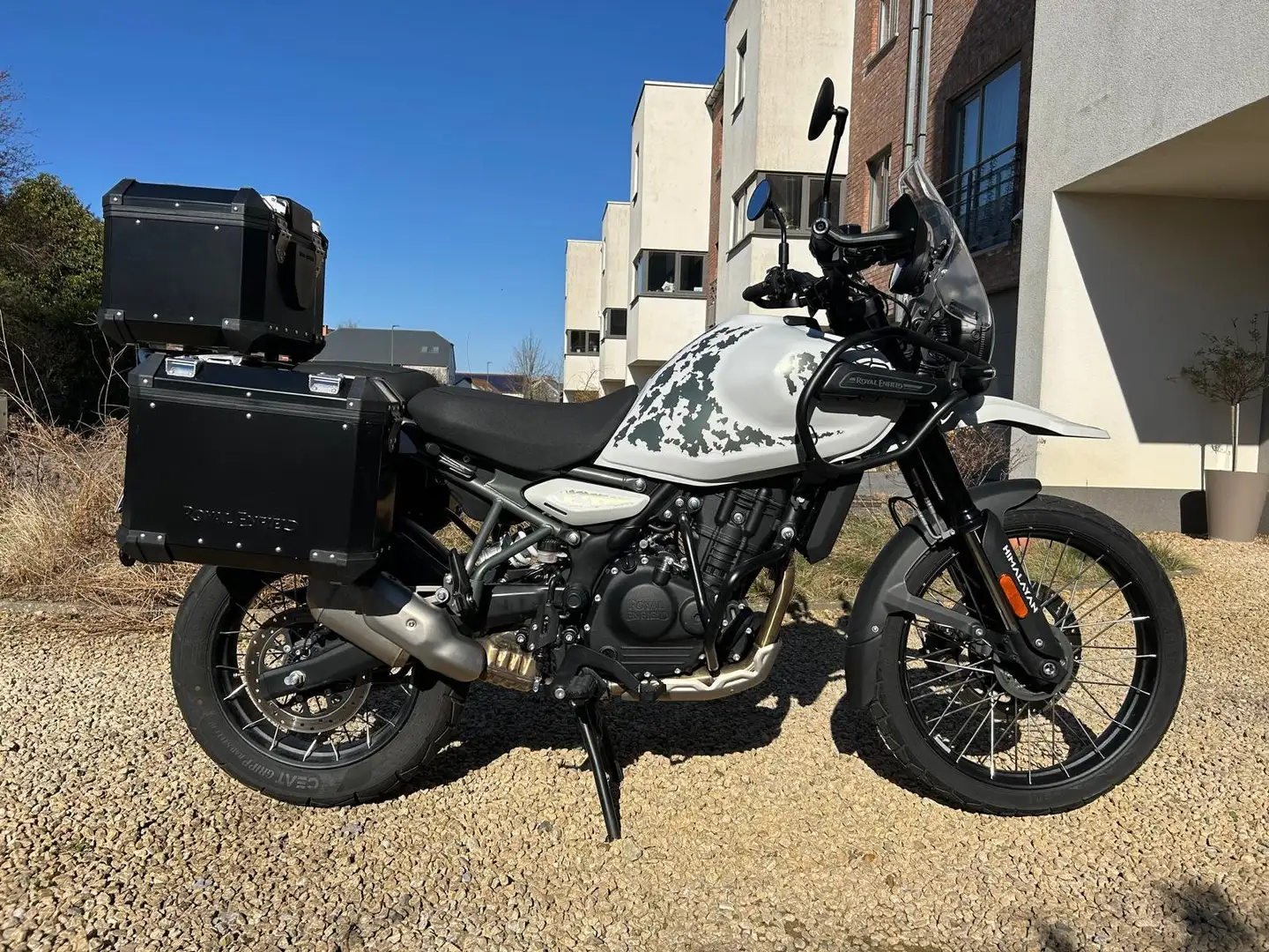 Royal Enfield Himalayan 450 Alb - 1