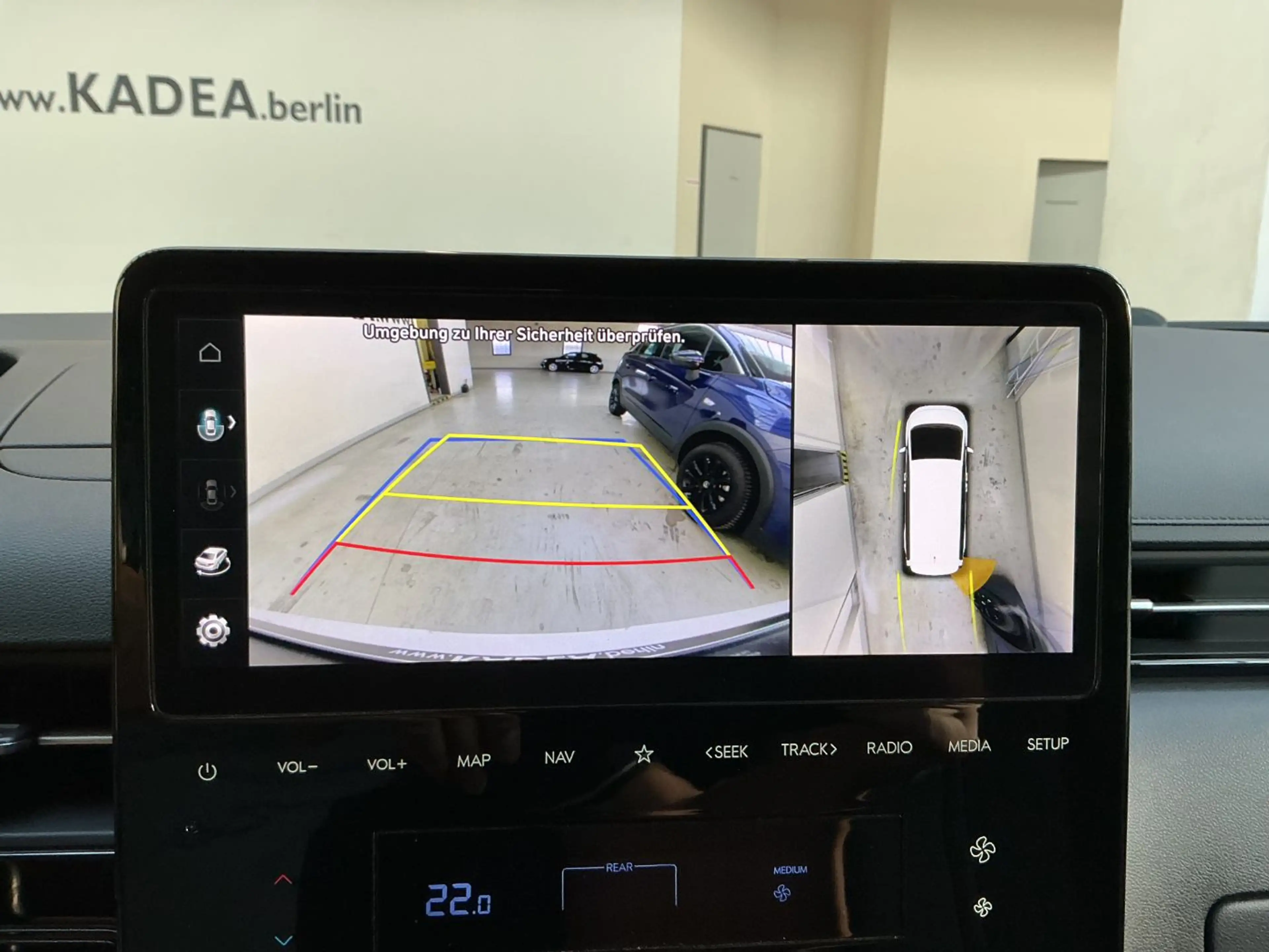 Hyundai STARIA 2.2 Kamera,PDC,Lenk+Sitzhzg.,CarPlay,LED — photo 14
