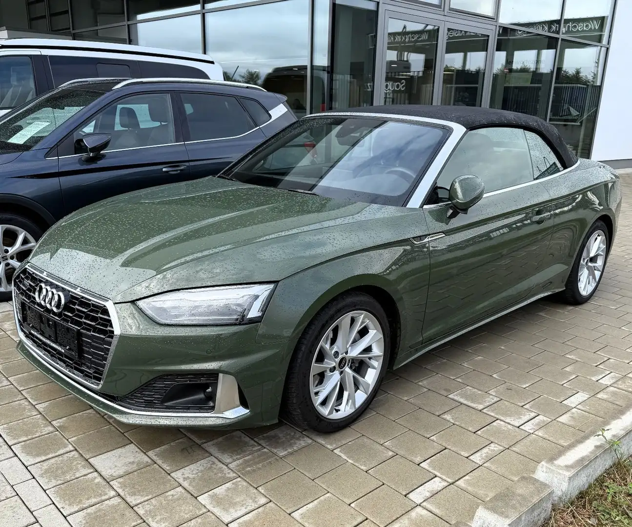 Audi A5 Cabriolet 40 TFSI quattro advanced AHK Grün - 1