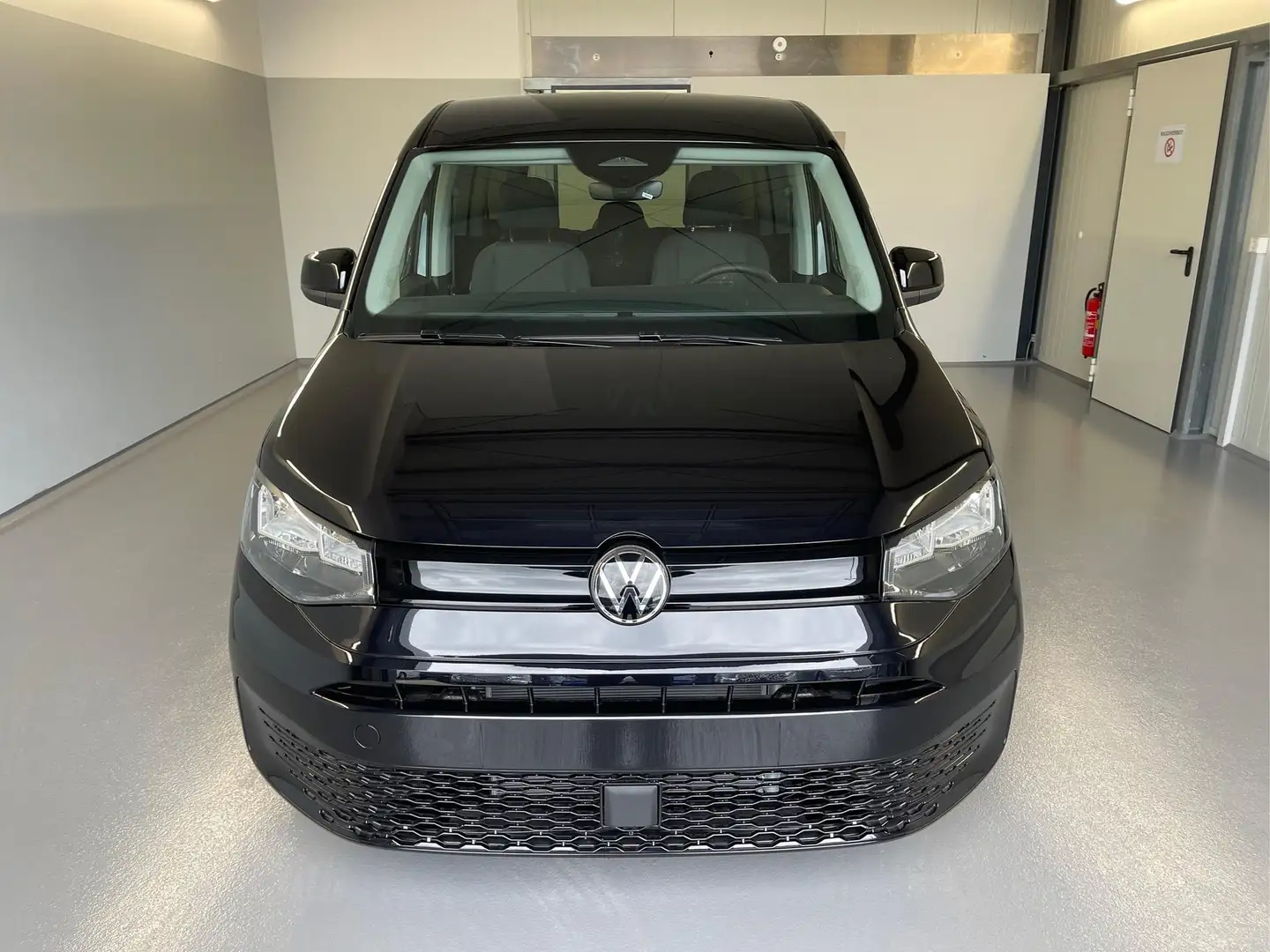 Volkswagen Caddy 1.5 TSI GV5+AHK+Climatronic+App-Connect+Winterp... Schwarz - 2