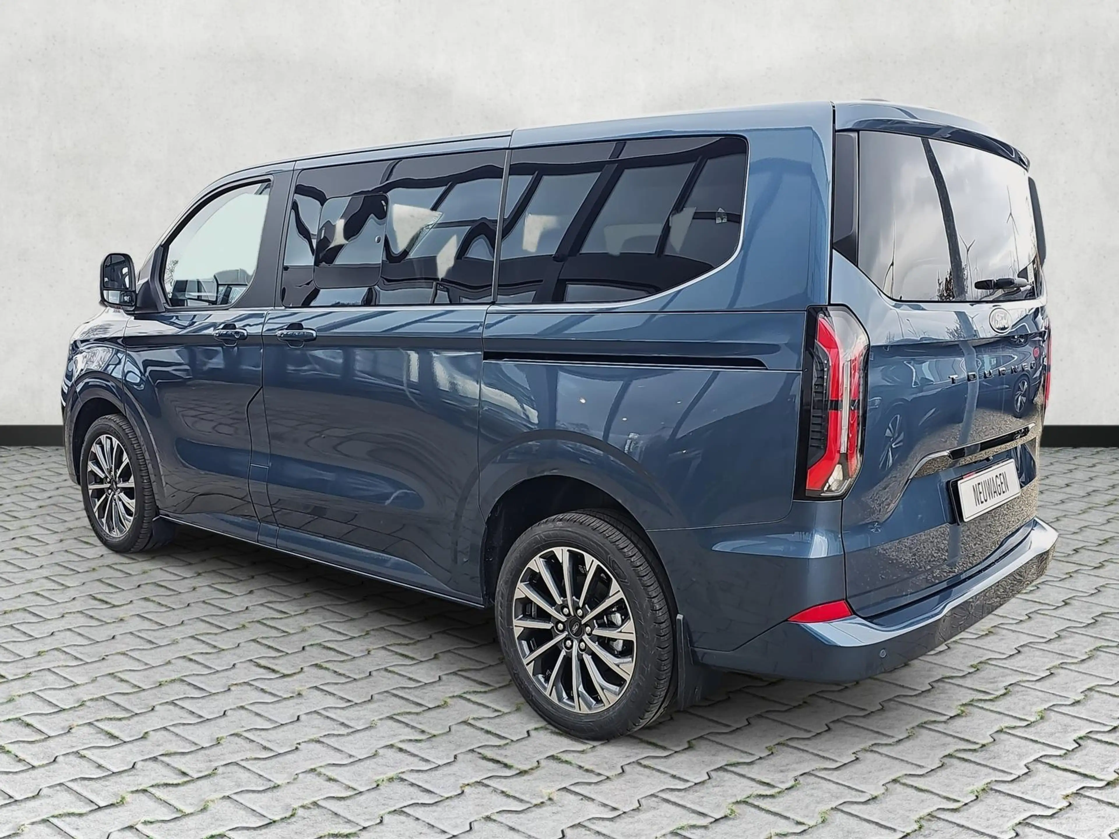 Ford Tourneo Custom 2.0 EB Titanium X B&O / Standheiz 110 kW (150 P... — photo 5