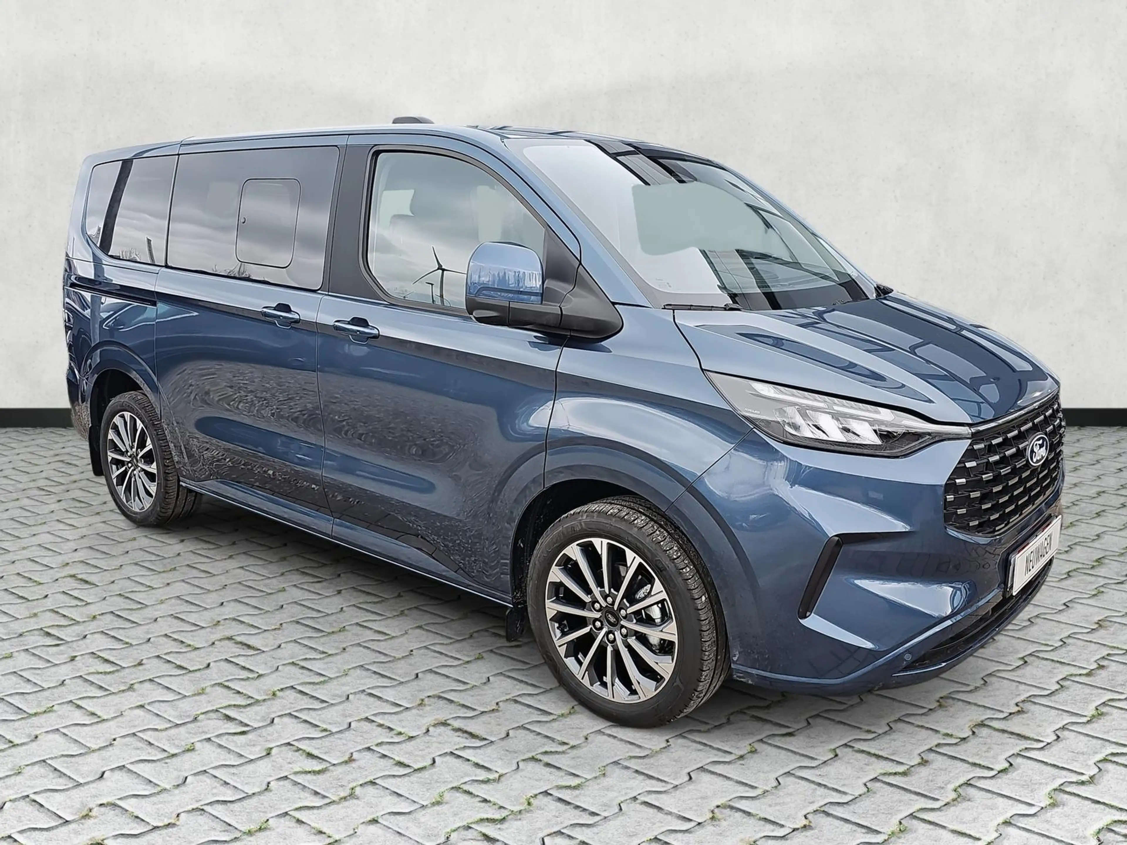 Ford Tourneo Custom 2.0 EB Titanium X B&O / Standheiz 110 kW (150 P...