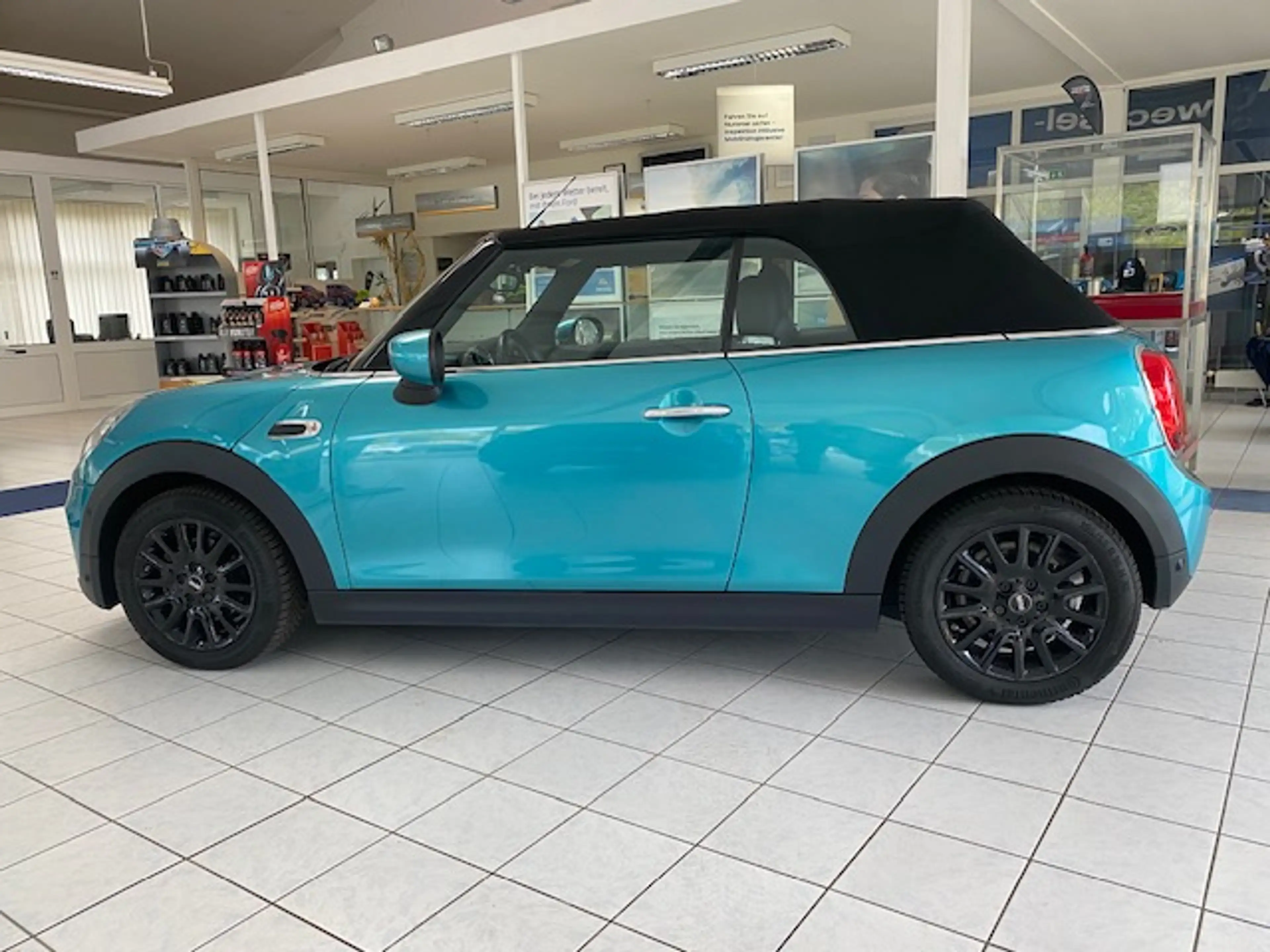 MINI One Cabrio "MINI One Cabrio LCI | CHILI | Leder | LED | Navi Plus | 30tkm | Unfallfrei" — photo 13