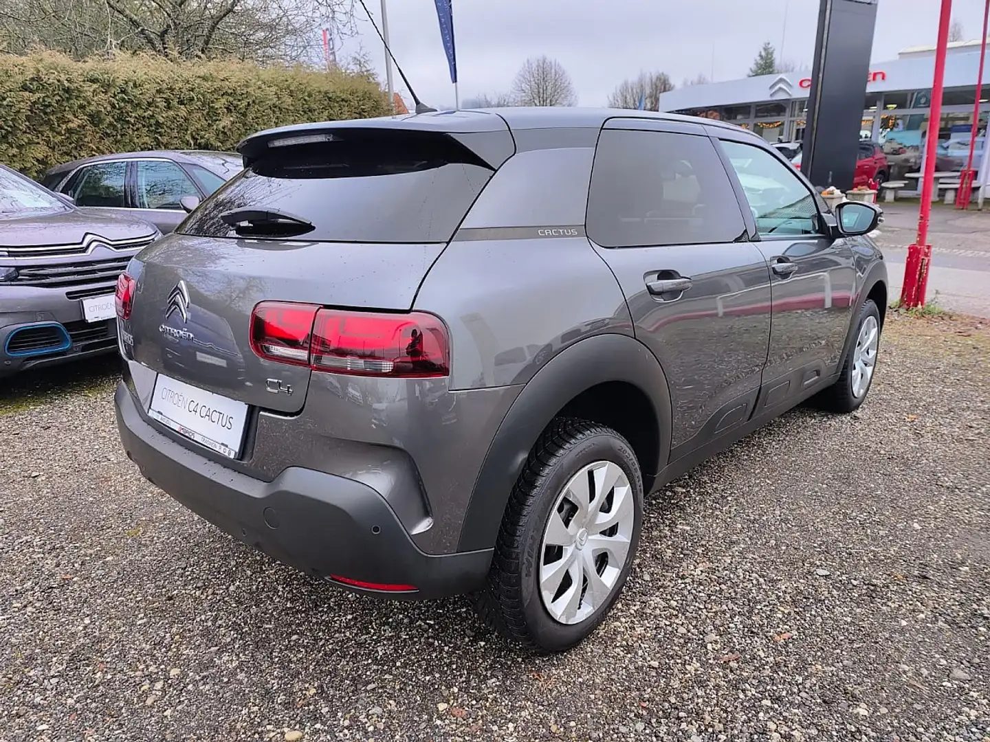 Citroen C4 Cactus BlueHDi 100 S&S Manuell Feel Grau - 2