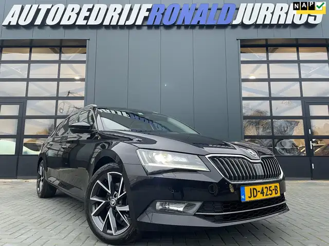 Skoda Superb Combi 1.4 TSI Ambition Business NL.Auto/Cruise/Xen