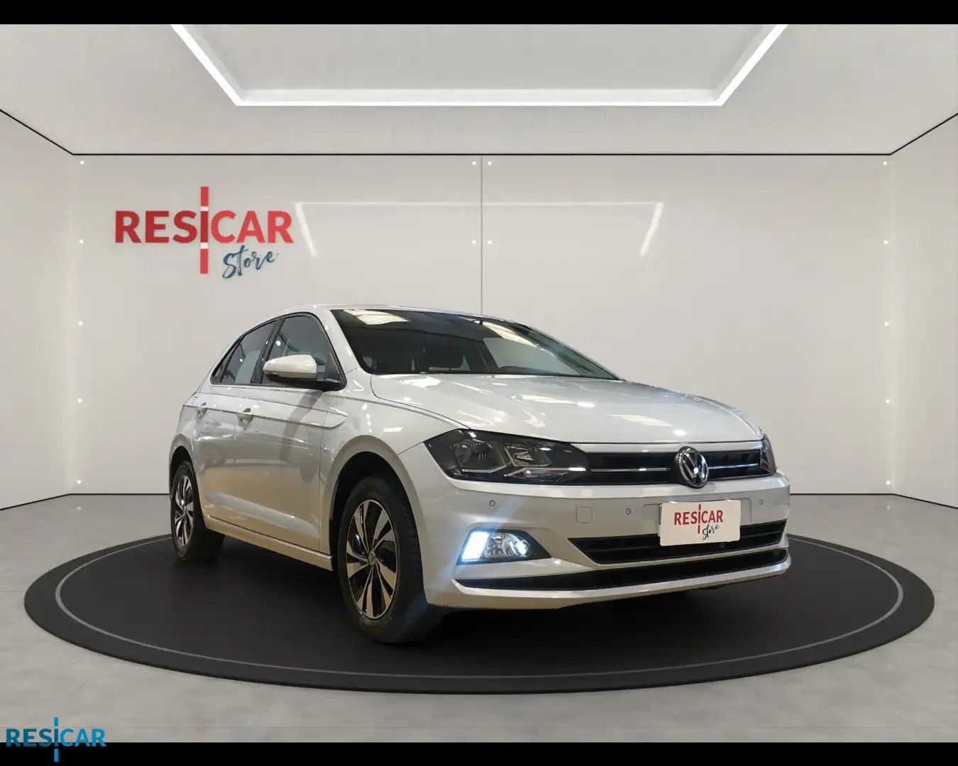 Volkswagen Polo 5 Porte 1.6 TDI SCR BlueMotion Comfortline Bianco - 1