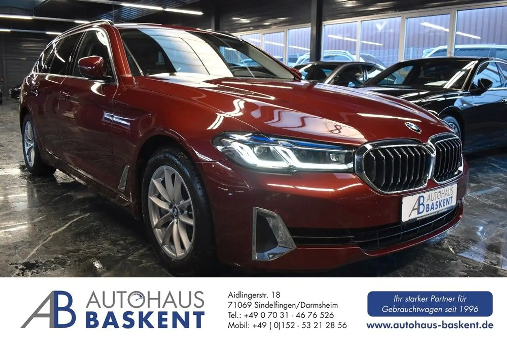 BMW 530 d Touring xDrive Luxury Line*LEDER*HEAD-UP* Rot - 1