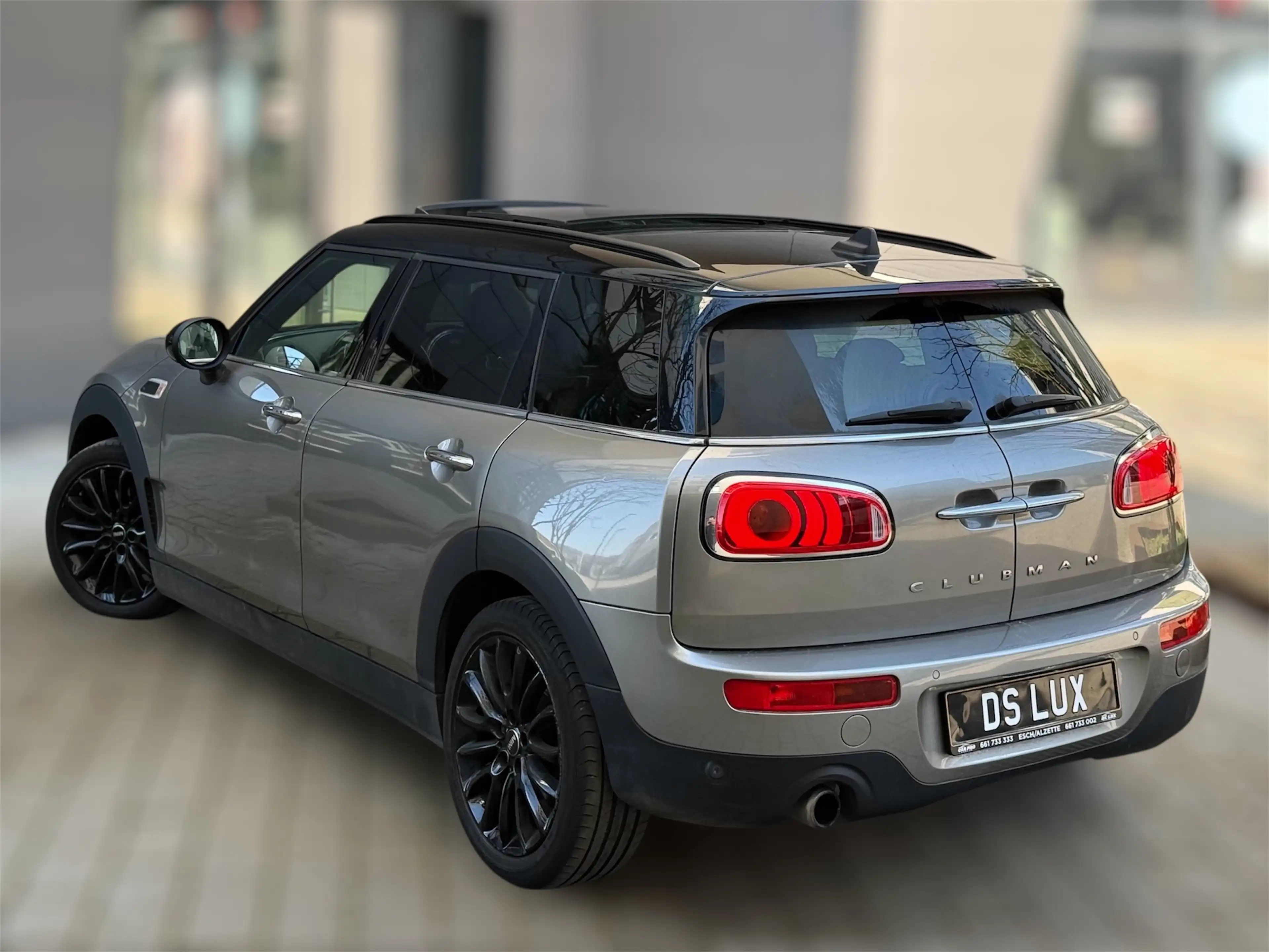 MINI Cooper Clubman 1.5i 136CH AUTOMATIQUE / LED / PANO / NAVI PRO — photo 4
