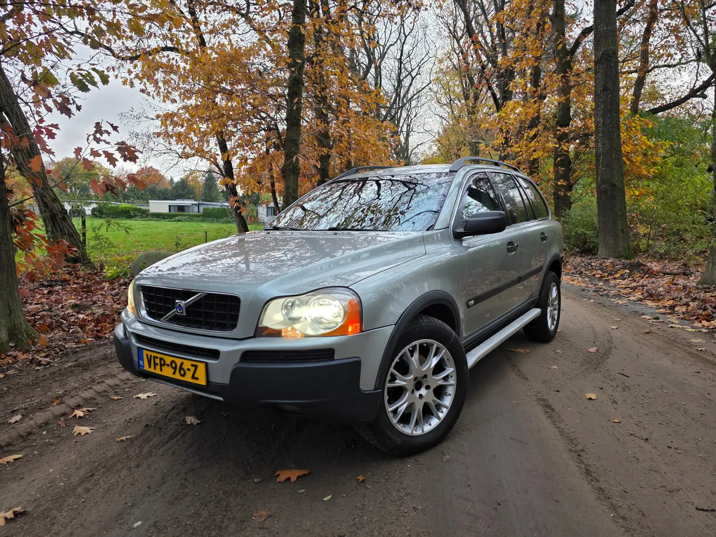 Volvo XC90 ⭐XC90 D5 AWD | 200 pk | grijskenteken⭐ Сірий - 1