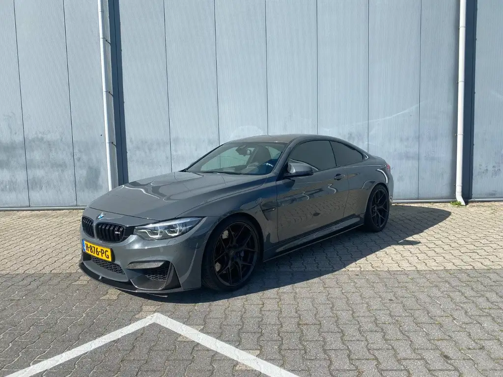 BMW M4 2017 из Европы — купить под ключ