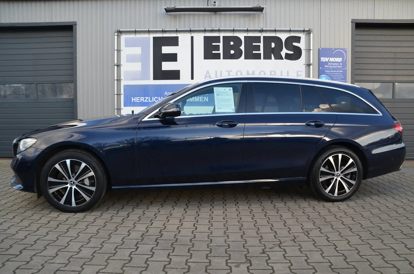 Mercedes-Benz E 300 de LED/HEAD-UP/360°/LUFT/ACC/DIG Blau - 2