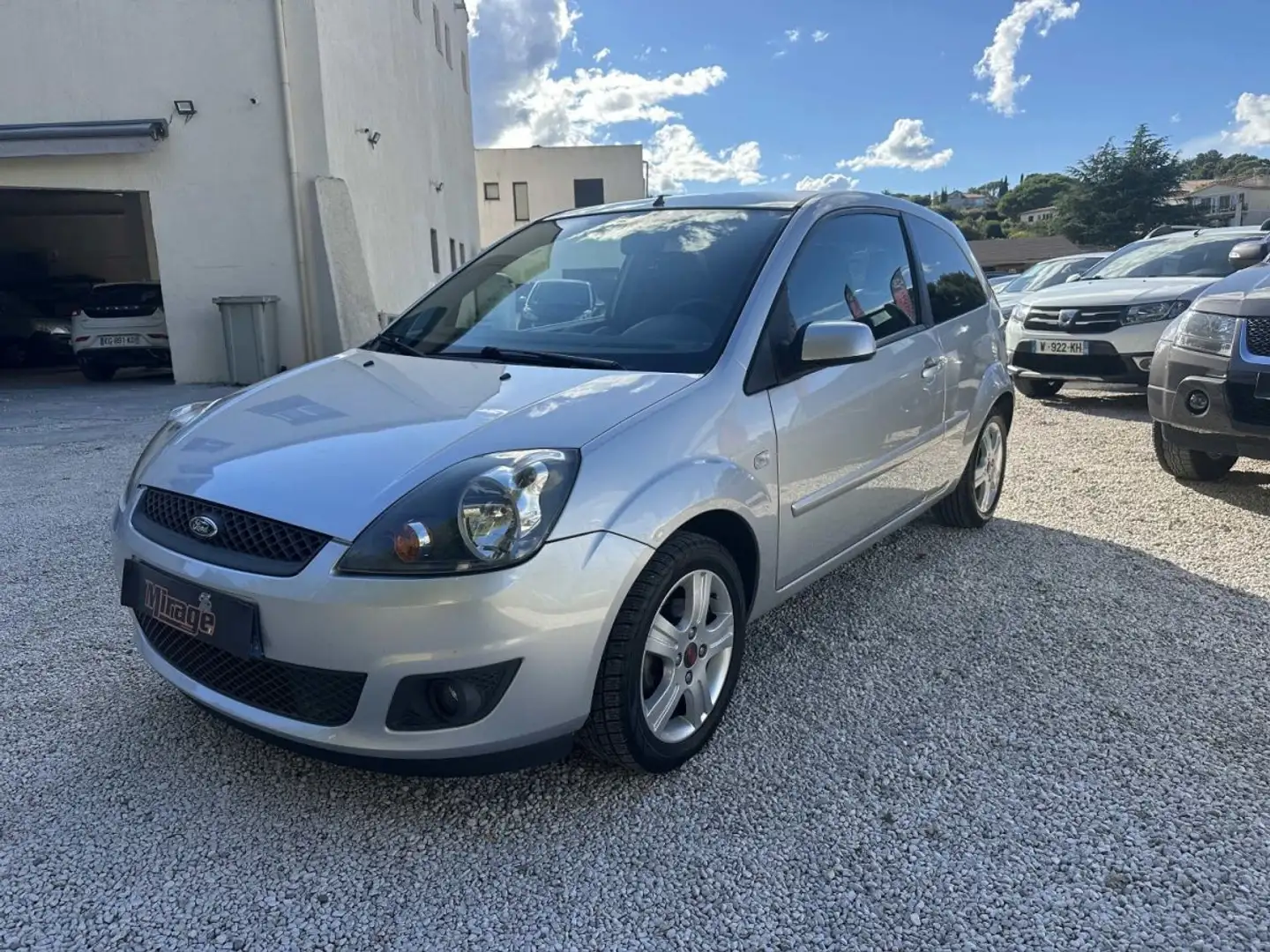 Ford Fiesta FORD FIESTA IV 1.4 TDCI GHIA 3P 112000KMS Gris - 1