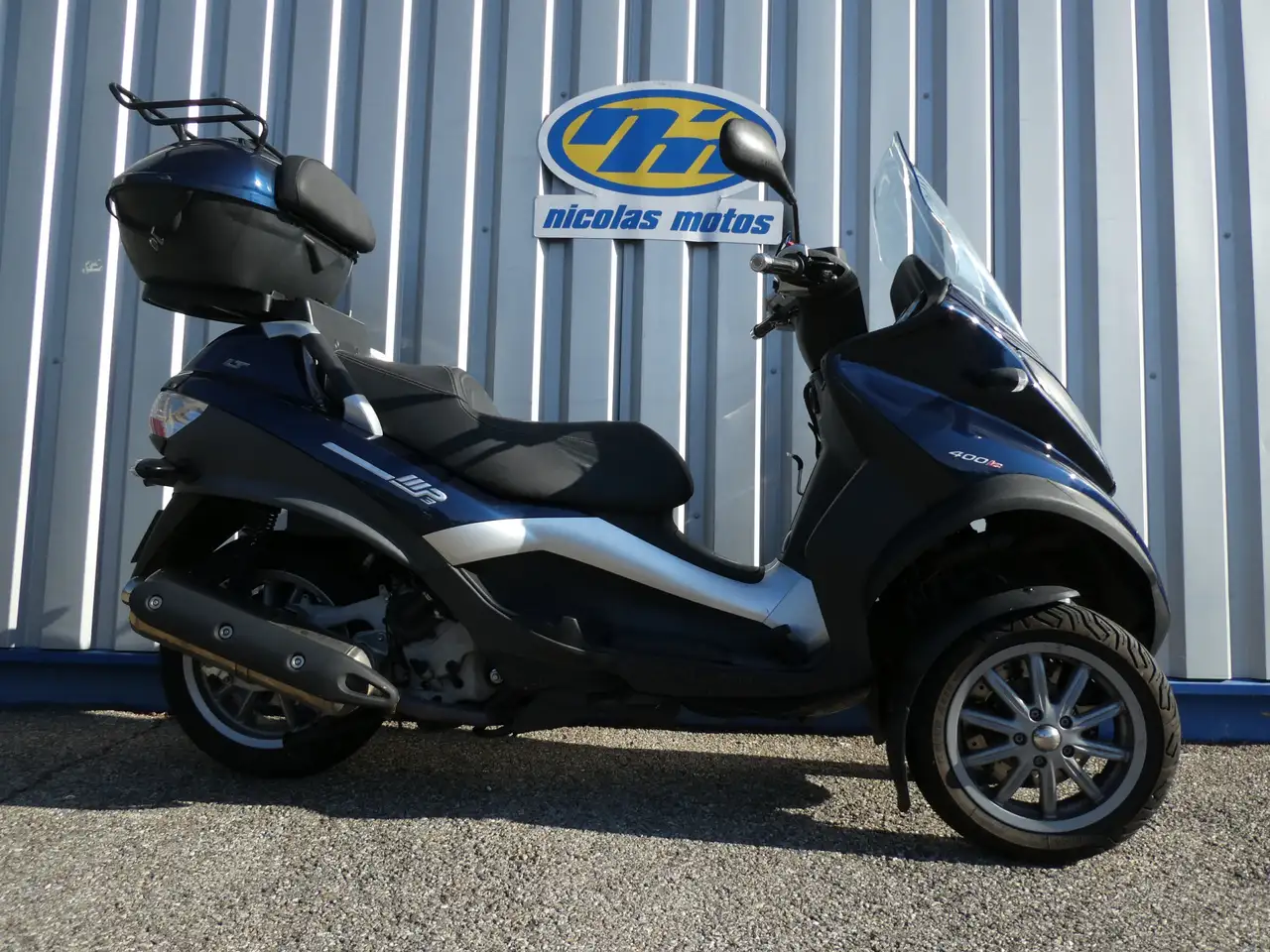 Piaggio MP3 400