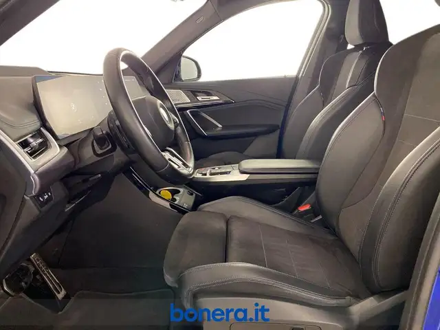 BMW X1 view 14