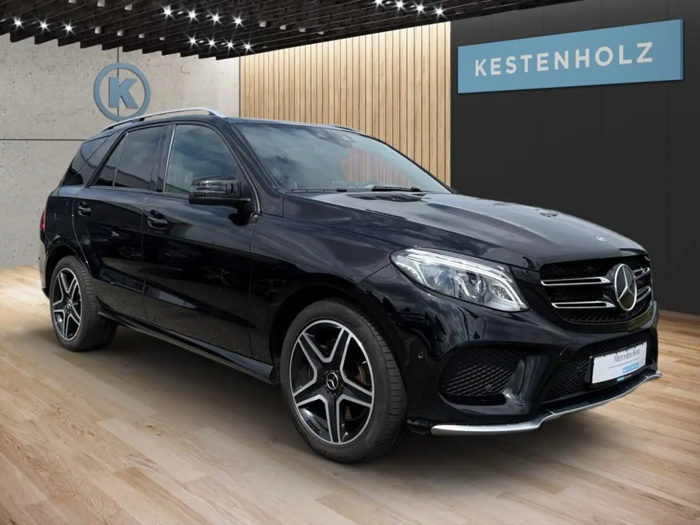 Mercedes-Benz GLE 43 AMG AMG GLE 43 4M *AIRMATIC*MEMO*AHK*STHZ*PANO*360°* Negro - 2