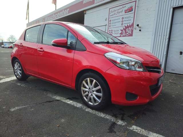 Imagine Toyota Yaris 1.33 VVT-i Edition 2014