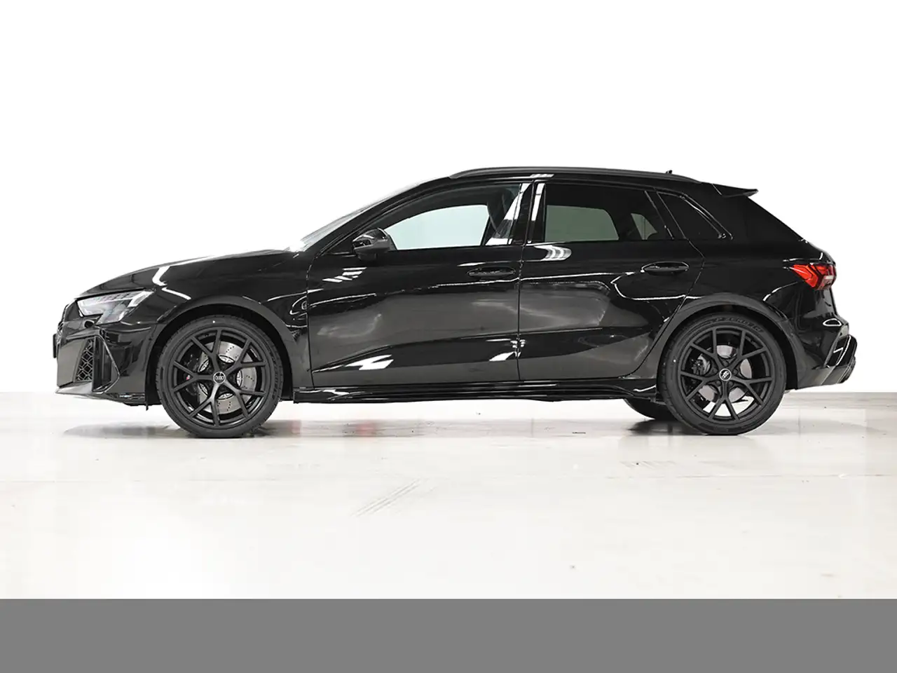 Audi RS3 Sportback RS-SPORTABGASANLAGE MATRIXLED LM19 3
