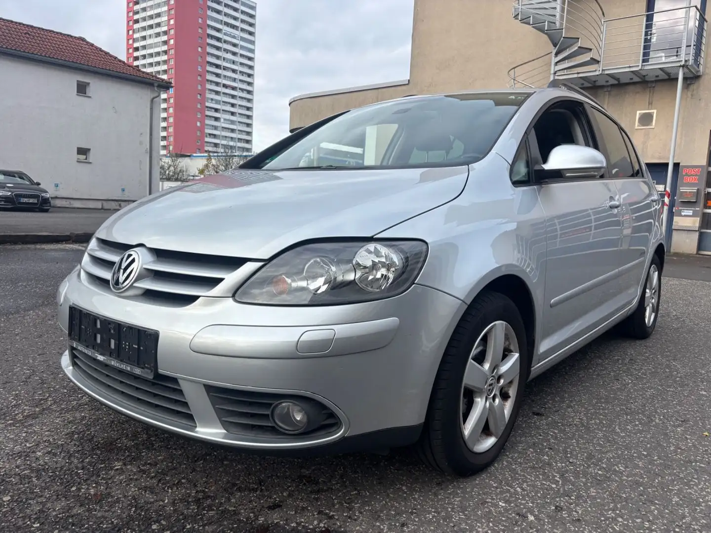 Volkswagen Golf Plus V 1.9 TDI United Automatik AHK Fahrrad Silber - 1