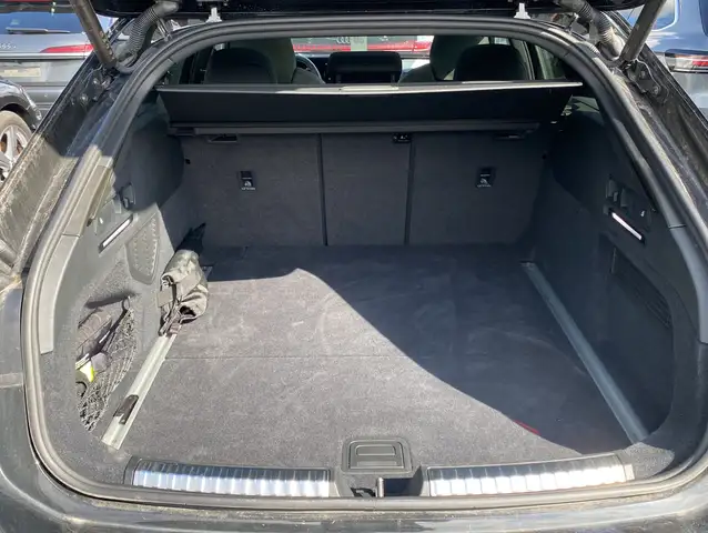 Audi A6 view 8