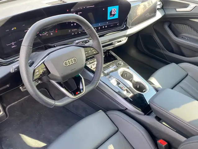 Audi A6 view 13