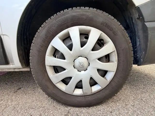 Opel Vivaro view 9