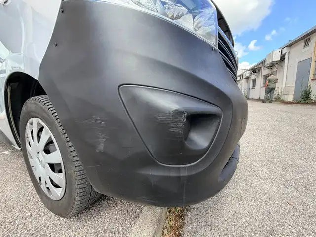 Opel Vivaro view 22