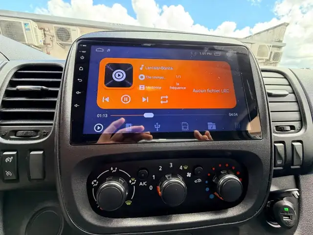 Opel Vivaro view 18