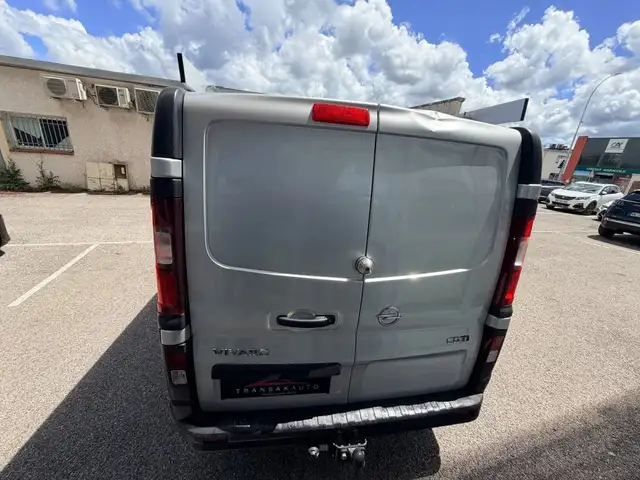 Opel Vivaro view 5