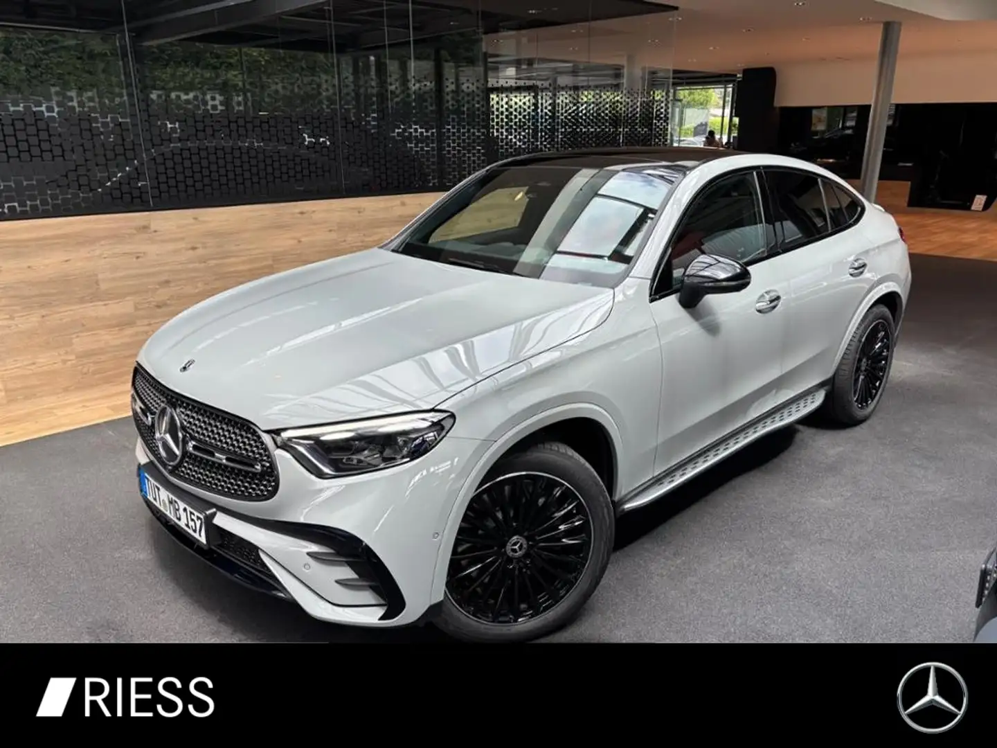 Mercedes-Benz GLC 300 d 4M Coupé AMG+AHK+AIRMATIC+20"+DISTRON+ Gris - 1