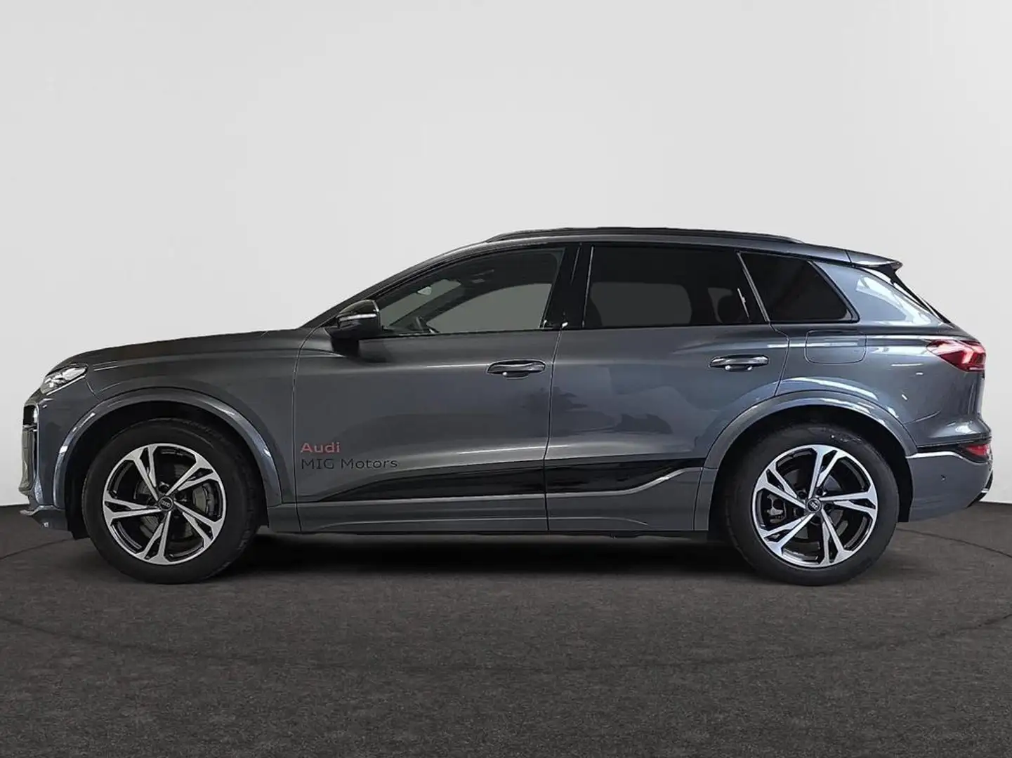 Audi Q6 e-tron e-tron SUV S line 50 performance Grau - 2