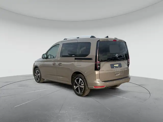 Volkswagen Caddy view 5