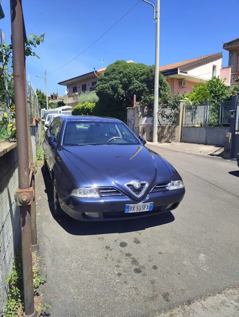 Alfa Romeo 166 2.5 V6 24v Distinctive 188cv - 1
