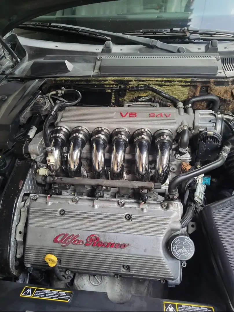 Alfa Romeo 166 2.5 V6 24v Distinctive 188cv - 2