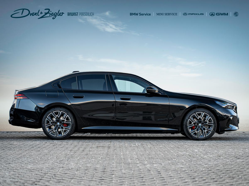 BMW 530 e xDrive Lim M-Sport PRO UNFALL PANO ACC 360° — photo 2