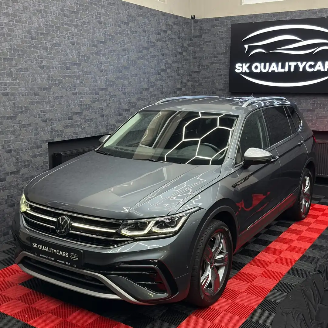 Volkswagen Tiguan Allspace 2.0 TDI Elegance 4 Motion Grau - 2