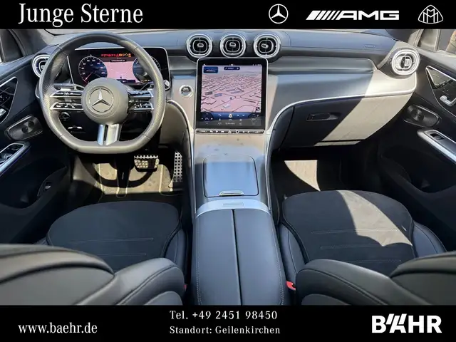 Mercedes-Benz GLC view 4