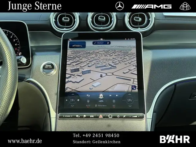Mercedes-Benz GLC view 12