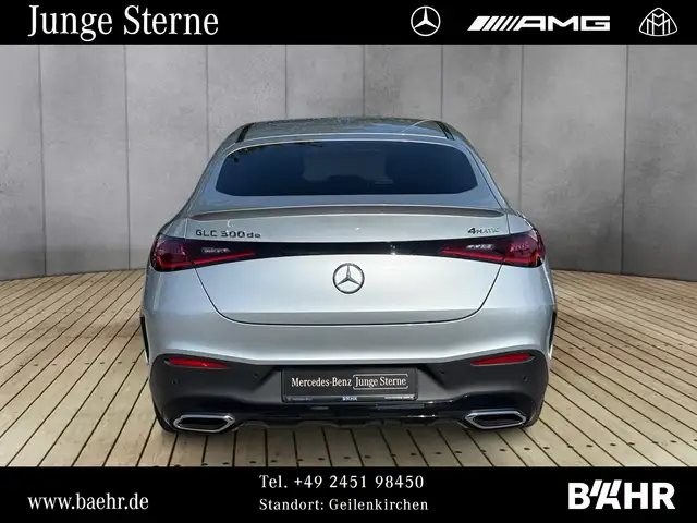 Mercedes-Benz GLC view 8