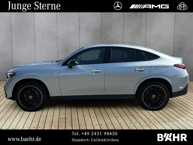 Mercedes-Benz GLC view 2