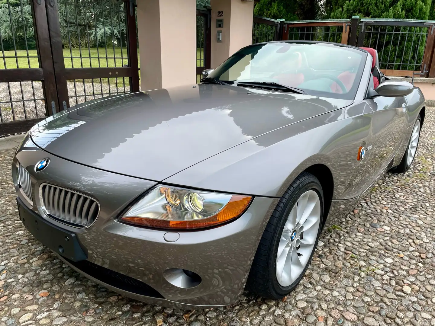 BMW Z4 Roadster 3.0i Manuale *NUOVA 15000 Km* Grigio - 1