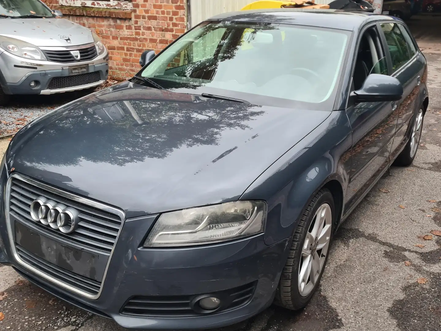 Audi A3 1,8 5 PORTES!! AIRCO CUIR JANTES CARNET COMPLET!!! - 2