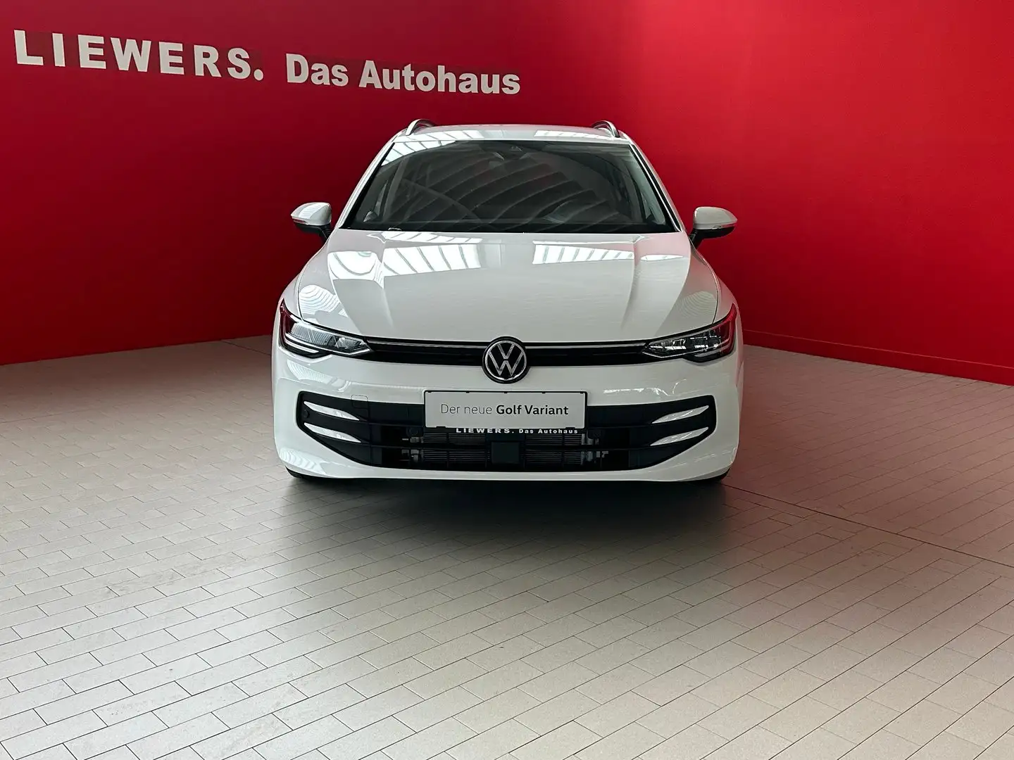 Volkswagen Golf Variant Business mHeV DSG Wit - 2