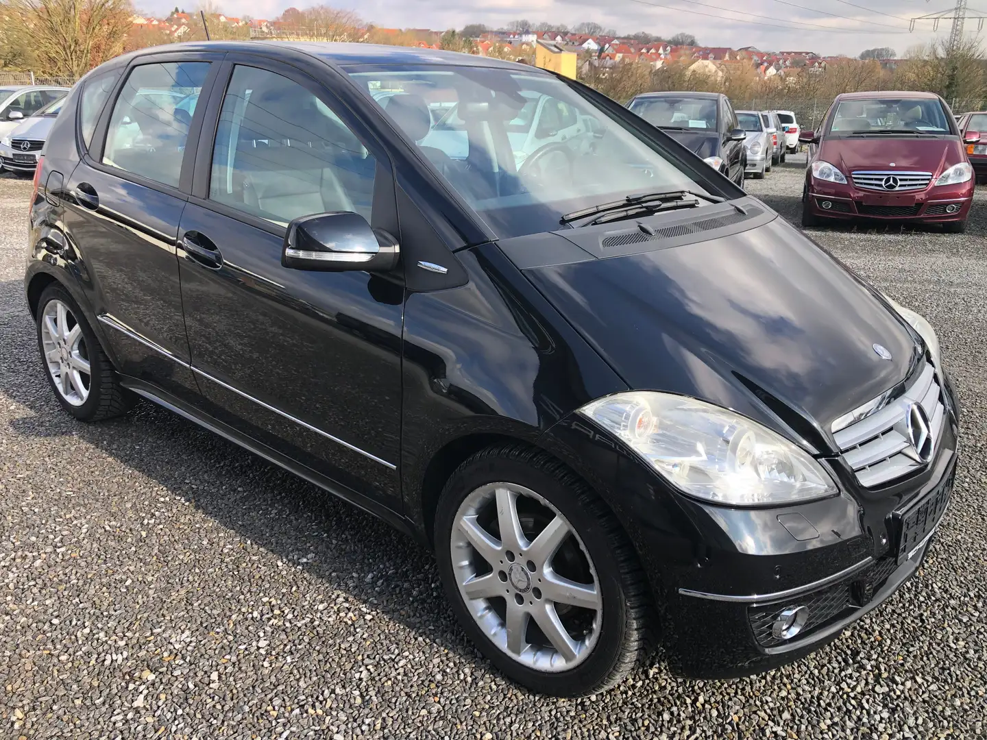 Mercedes-Benz A 200 Autotronic Avantgarde*Vollausstattung*1.Hand* Negru - 2